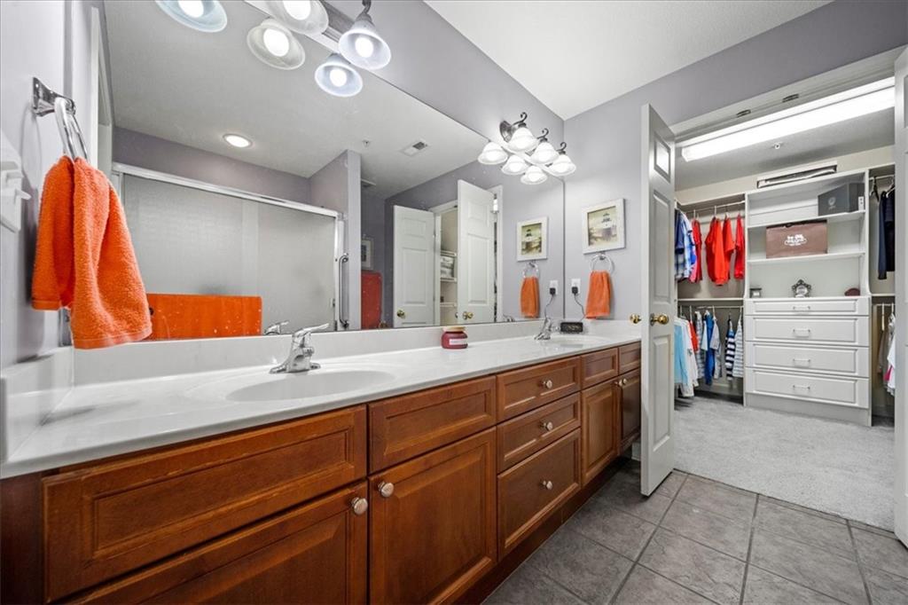 7114 Hedge Lane Terrace