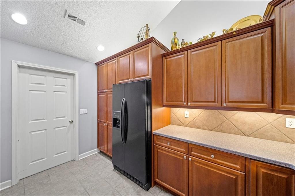 7114 Hedge Lane Terrace