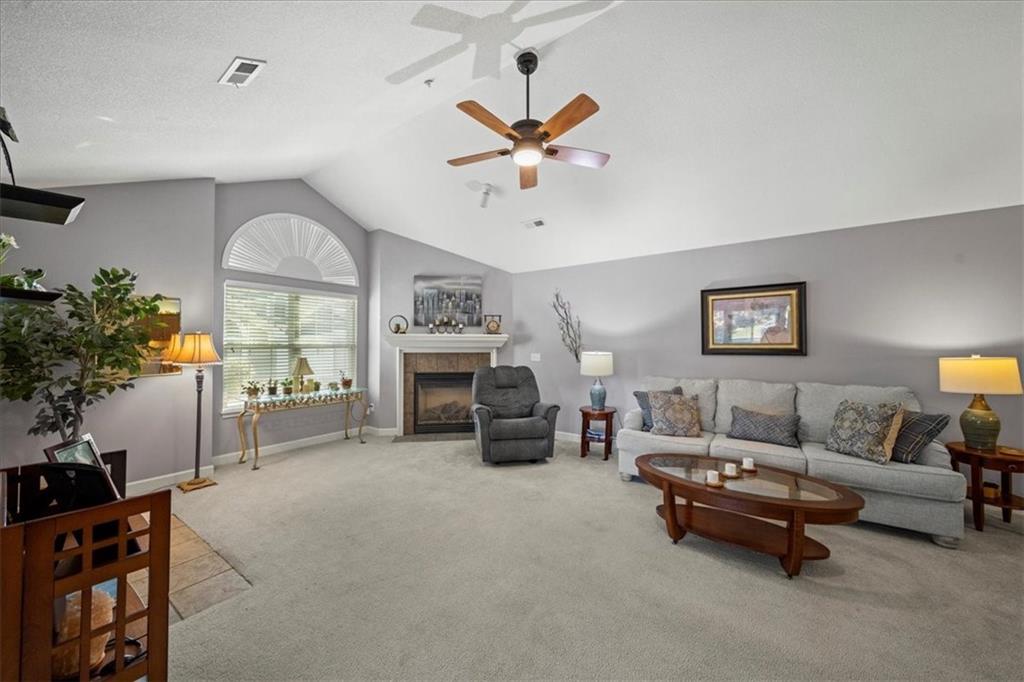 7114 Hedge Lane Terrace