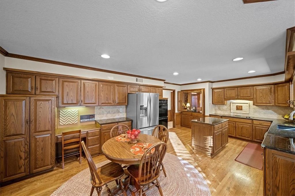 4403 W 125th Terrace