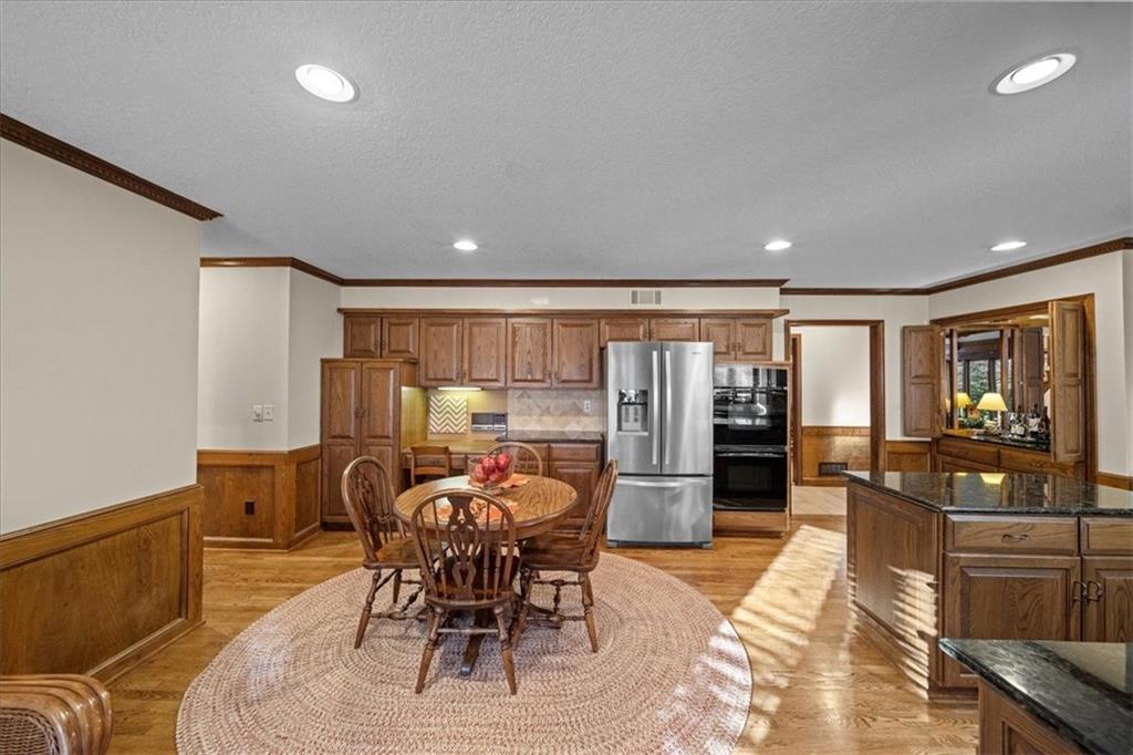 4403 W 125th Terrace