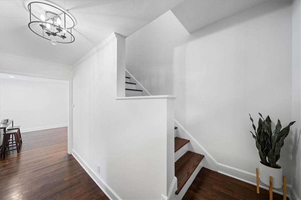 1259 W 67th Terrace