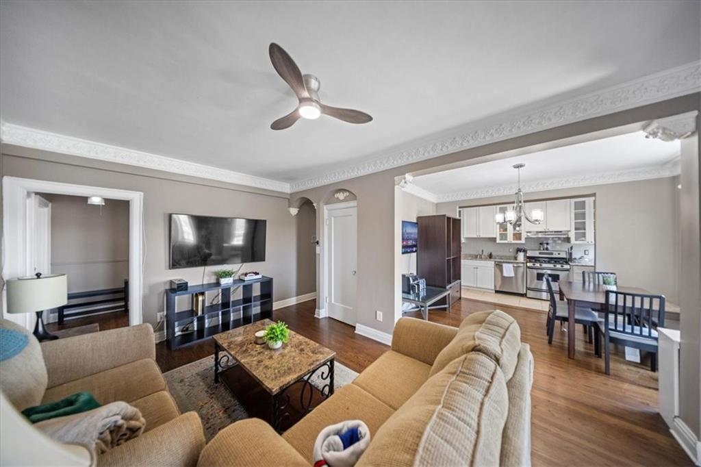 309 Emanuel Cleaver II Boulevard Unit: 704