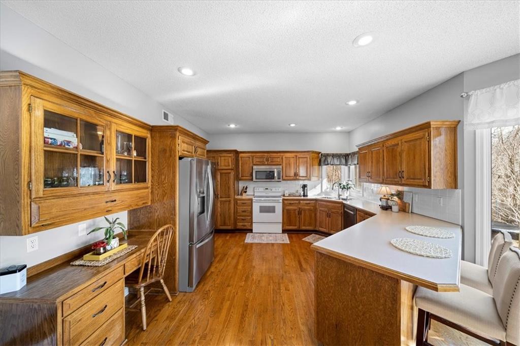 13925 W 73rd Street