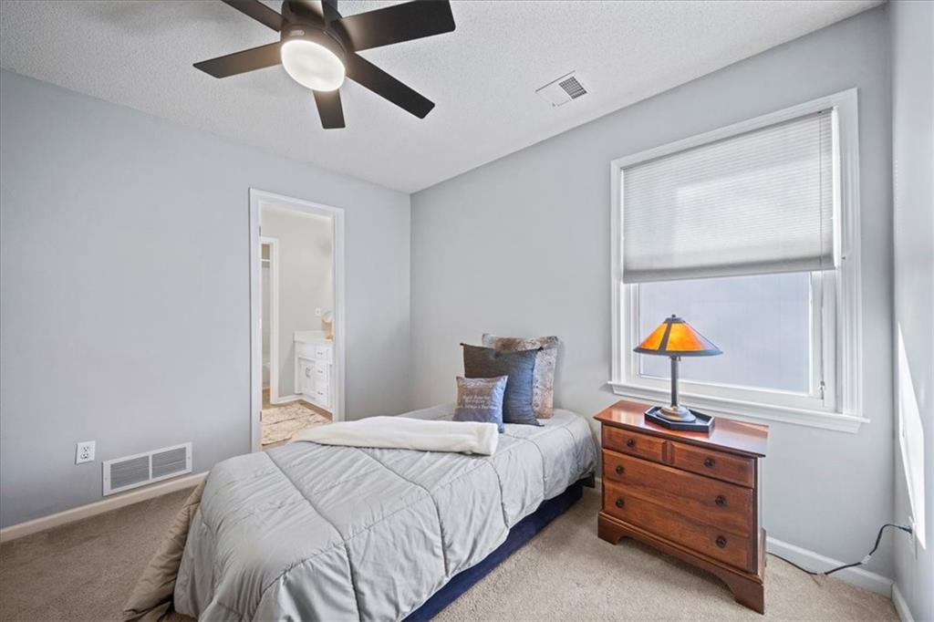 13925 W 73rd Street