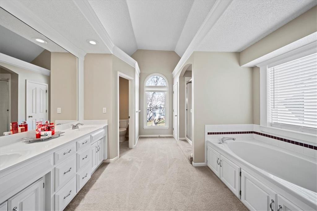 13925 W 73rd Street