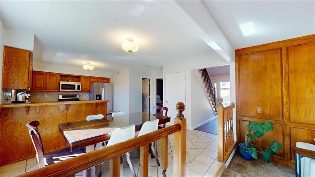 4821 Perry Lane
