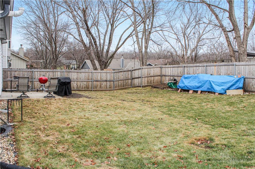4821 Perry Lane