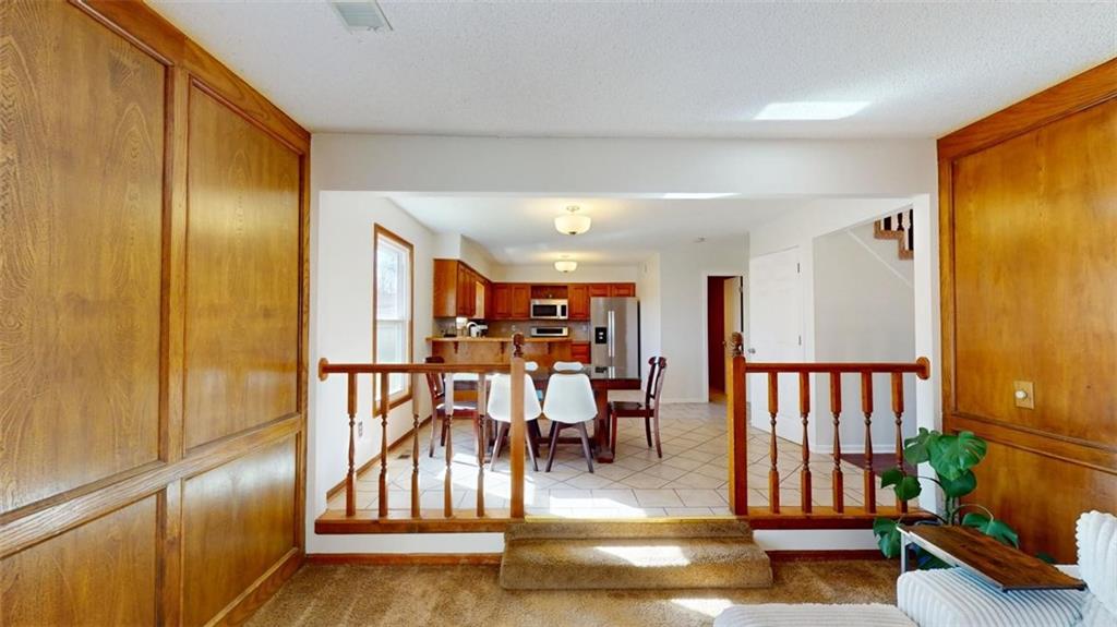 4821 Perry Lane