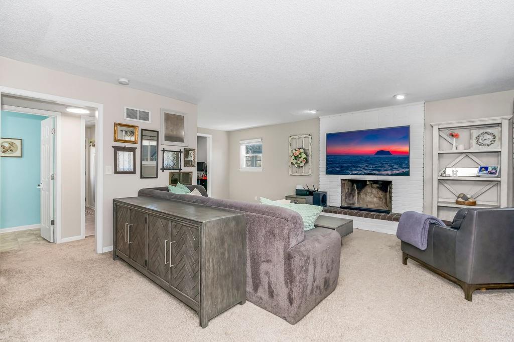 13014 W 102ND Street