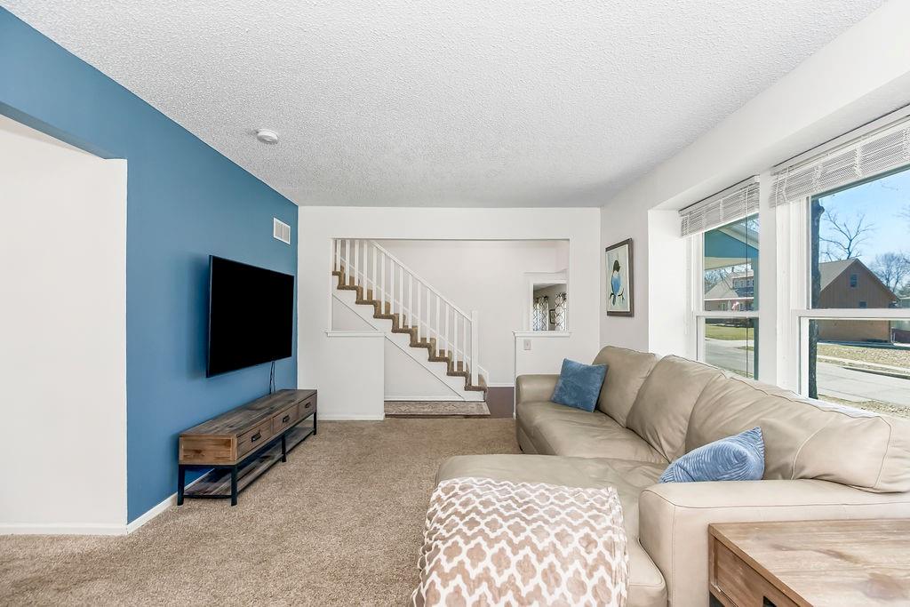 13014 W 102ND Street