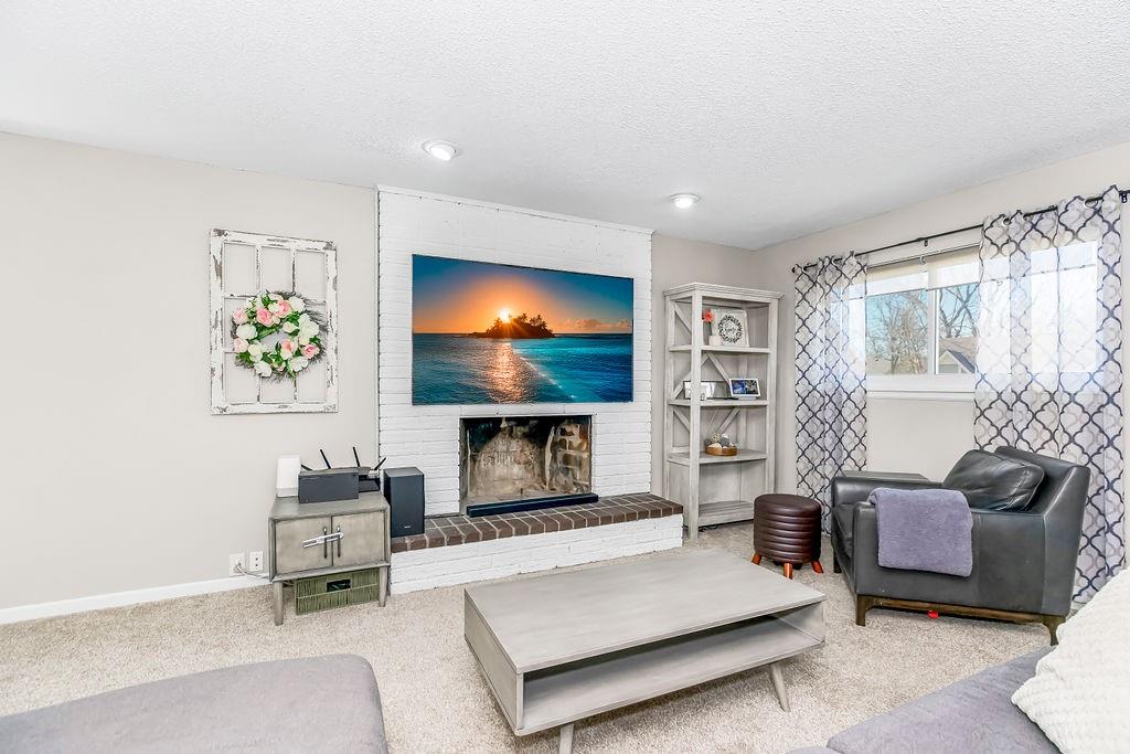 13014 W 102ND Street