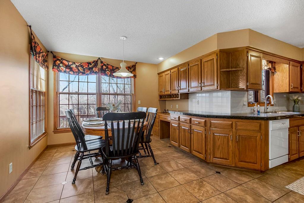 11423 S Millview Circle