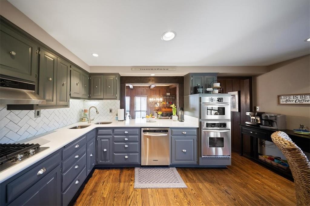 9700 W 106th Street