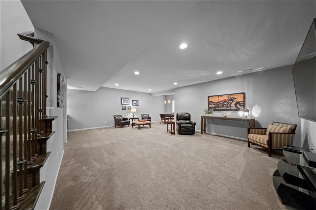 19521 W 100th Street