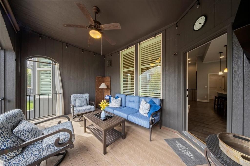 19521 W 100th Street