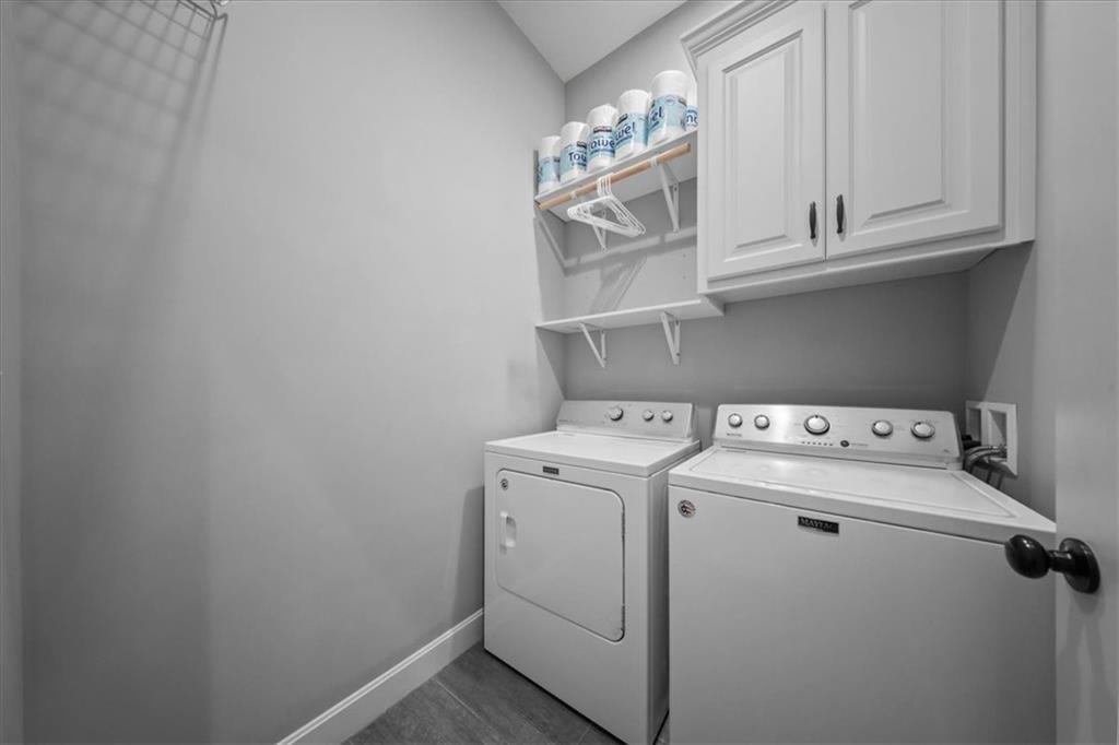 19521 W 100th Street