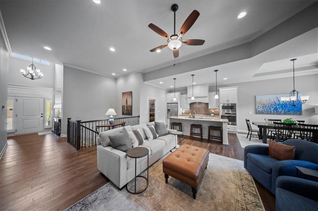 19521 W 100th Street