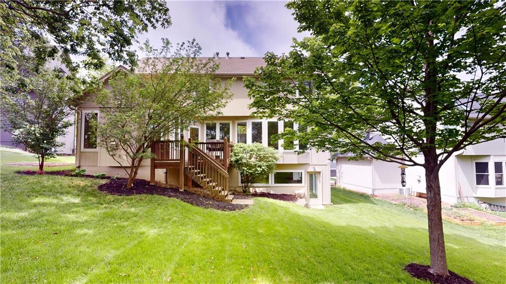 22306 W 44 Terrace