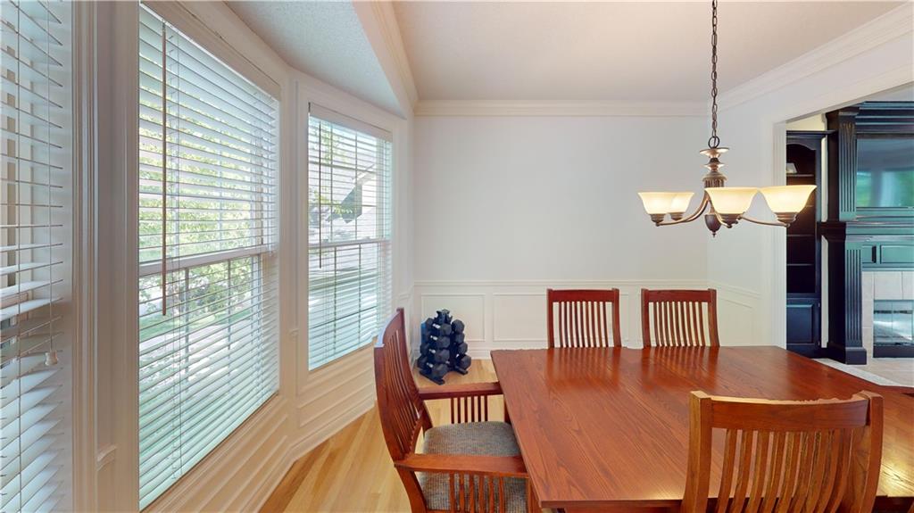 22306 W 44 Terrace