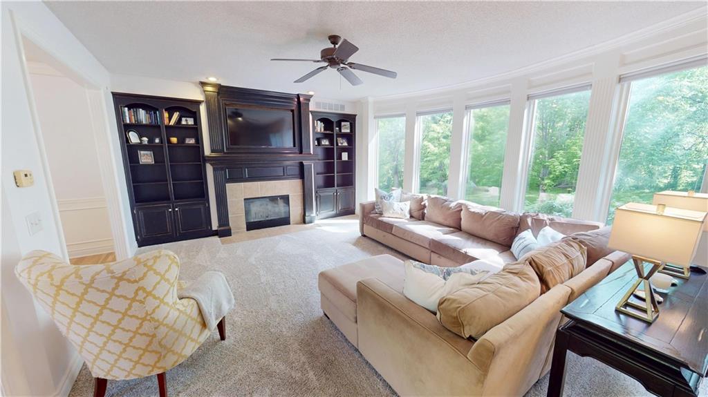 22306 W 44 Terrace