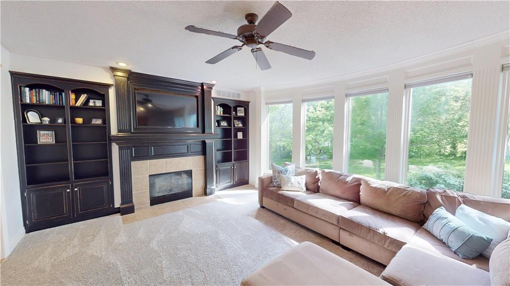 22306 W 44 Terrace