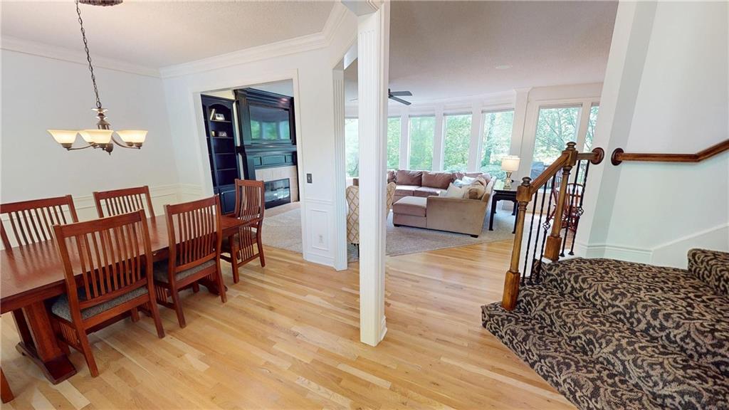 22306 W 44 Terrace