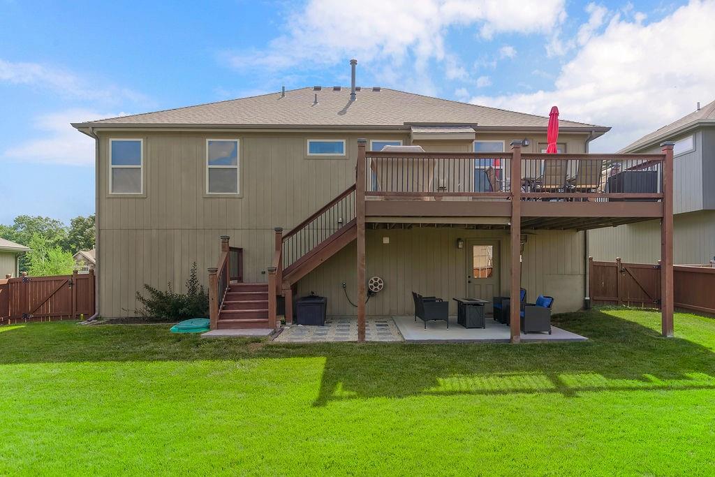 488 S 137th Place