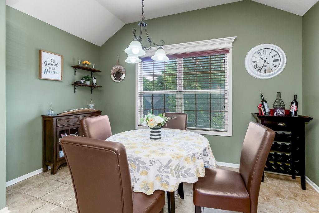 488 S 137th Place
