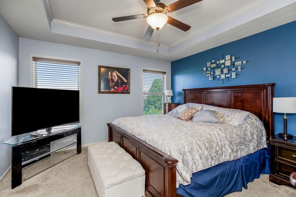 488 S 137th Place