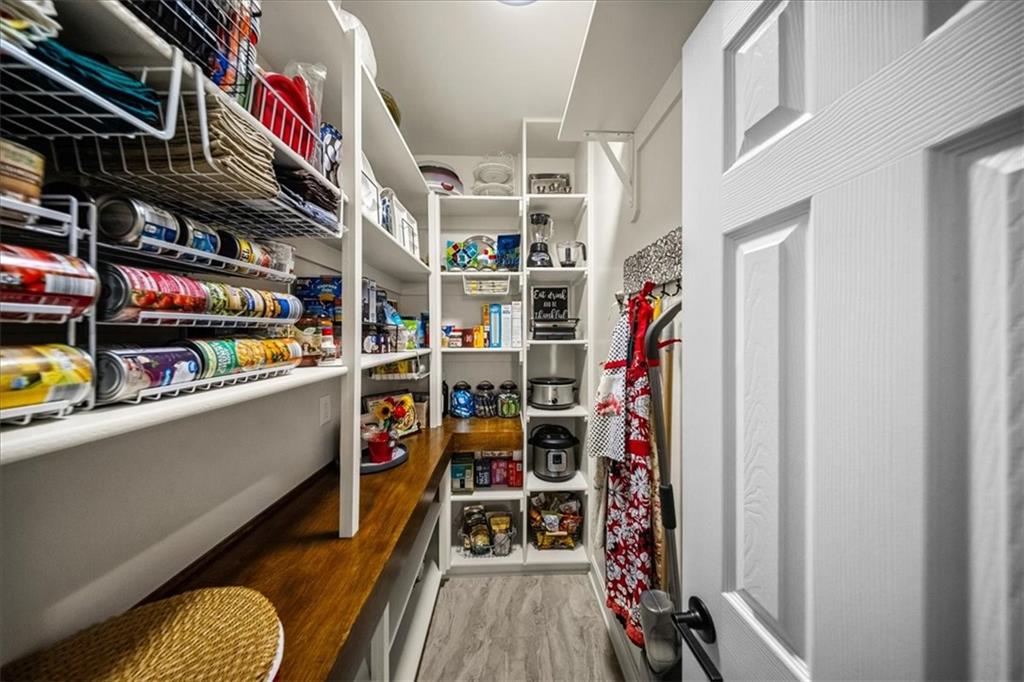 19002 W 118th Street