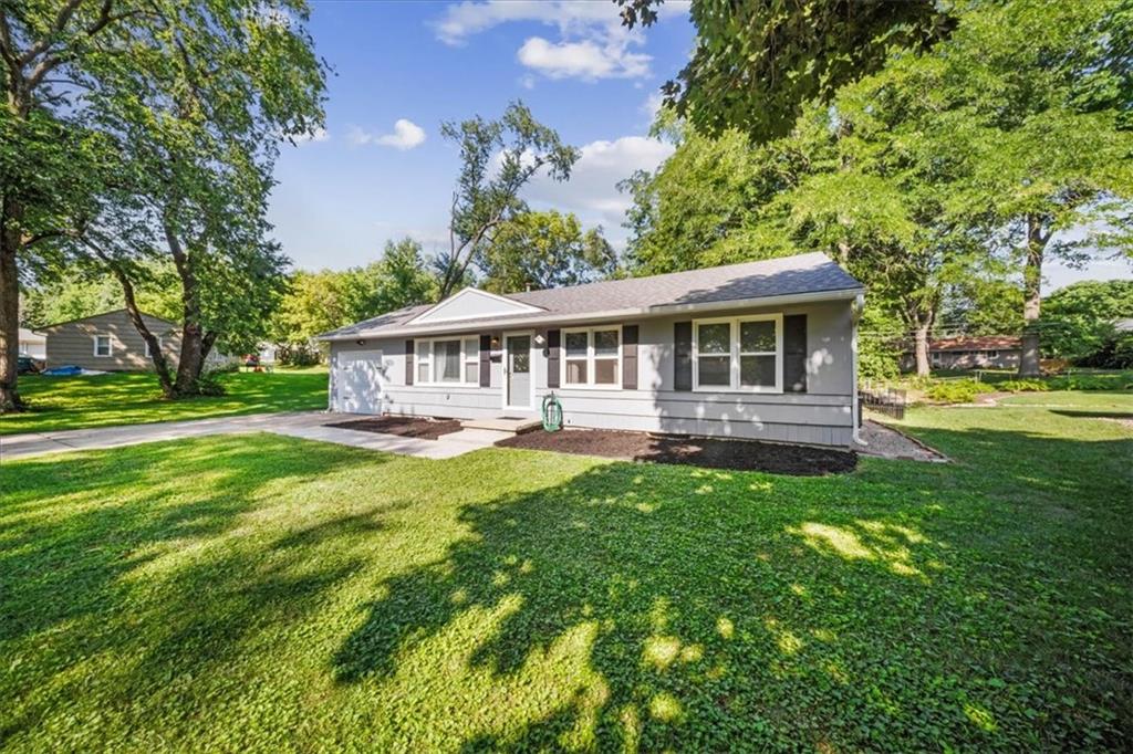 7007 Woodward Street