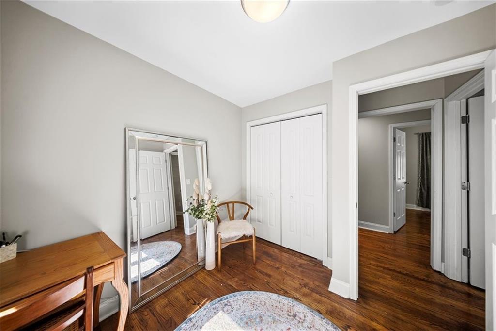 7007 Woodward Street