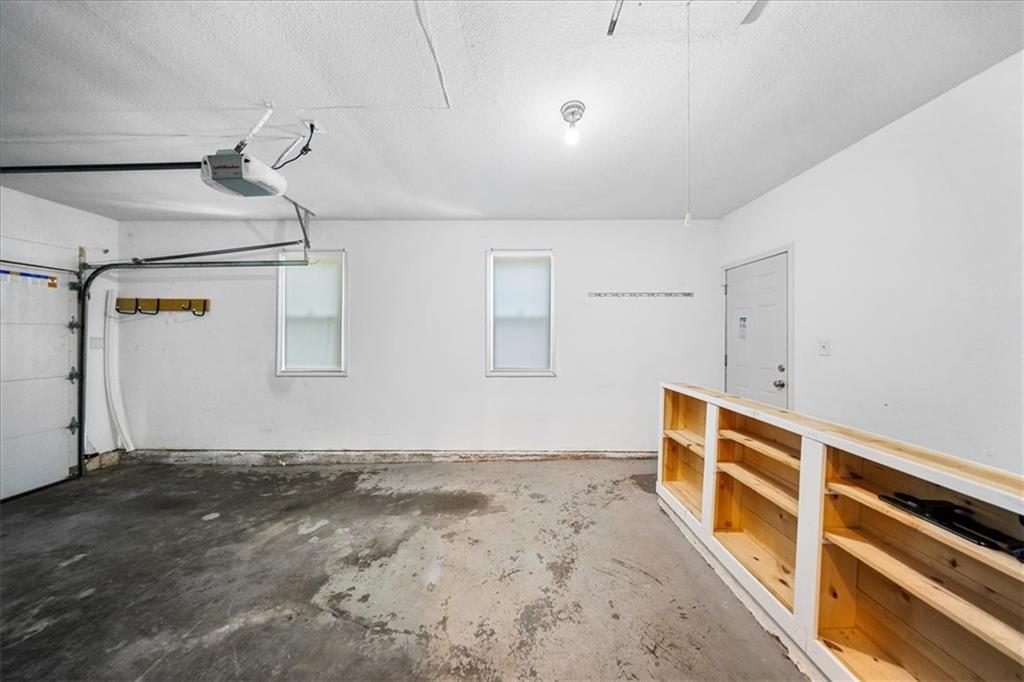 7007 Woodward Street