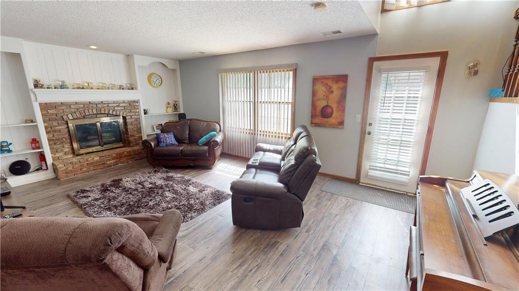 8626 Oakview Drive