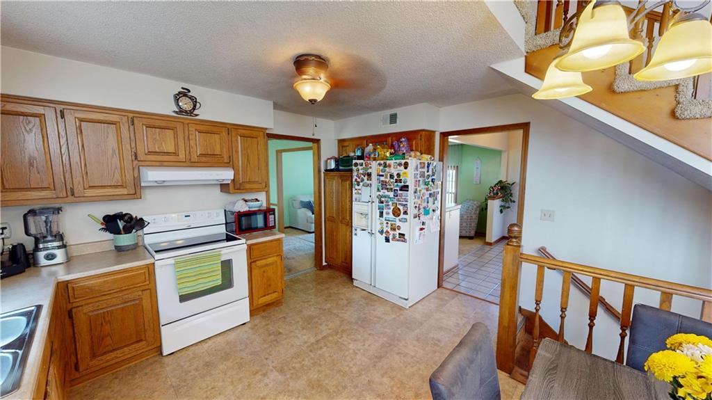 8626 Oakview Drive
