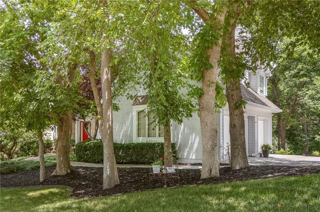 26266 W 110th Terrace