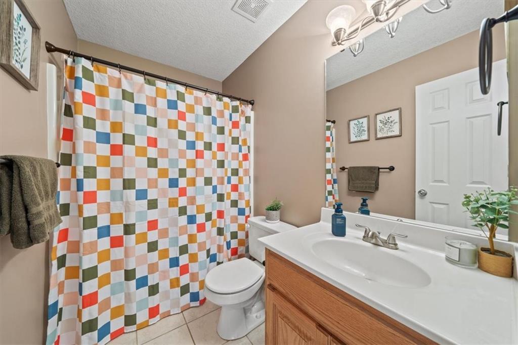 1548 S 105th Court