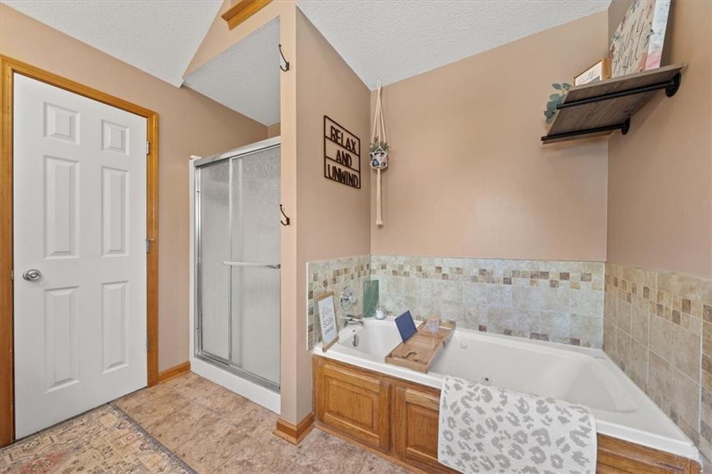 1548 S 105th Court