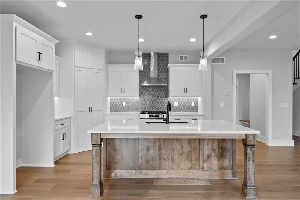 4015 NE Sagamore Drive