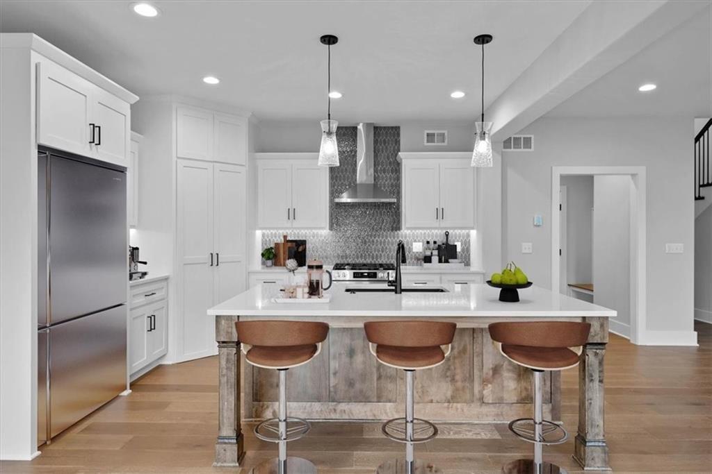 4015 NE Sagamore Drive