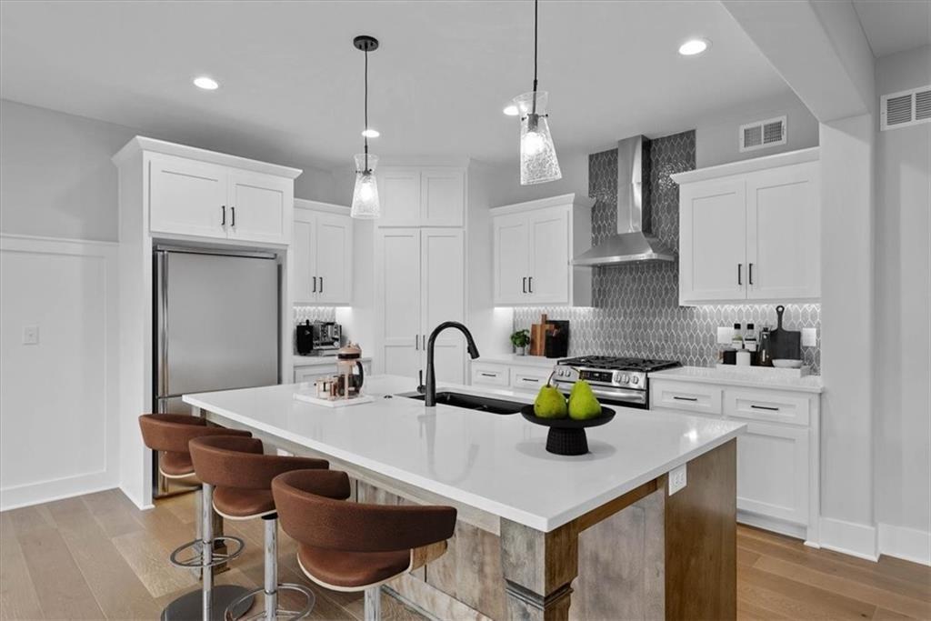 4015 NE Sagamore Drive