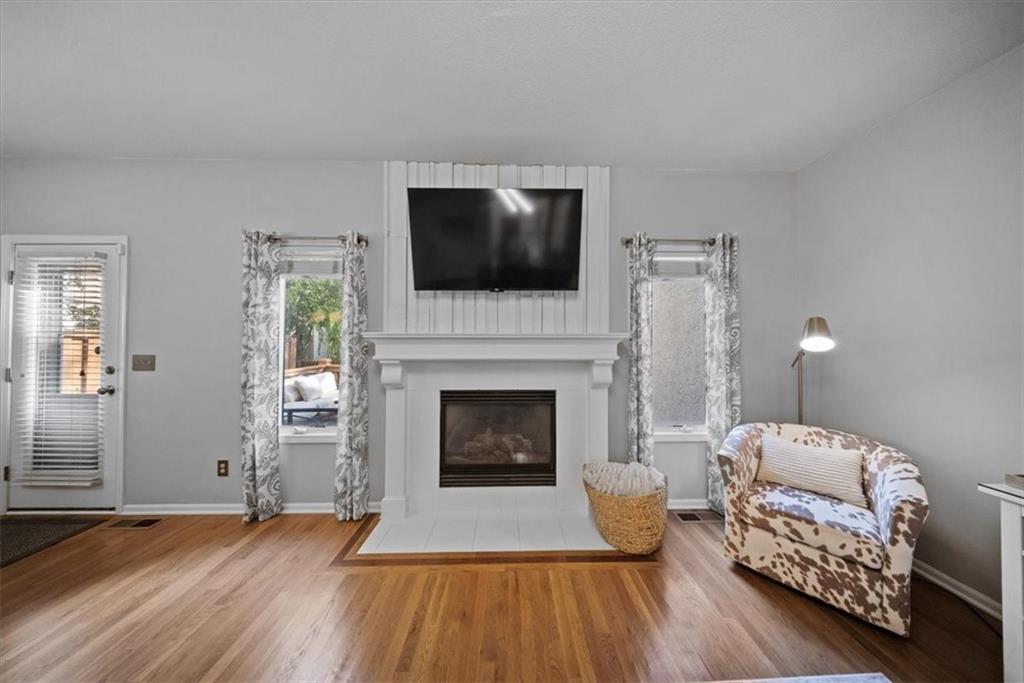 14302 Russell Street