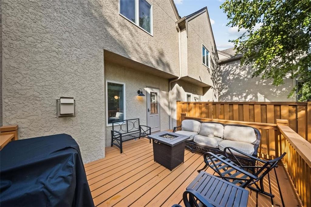 14302 Russell Street