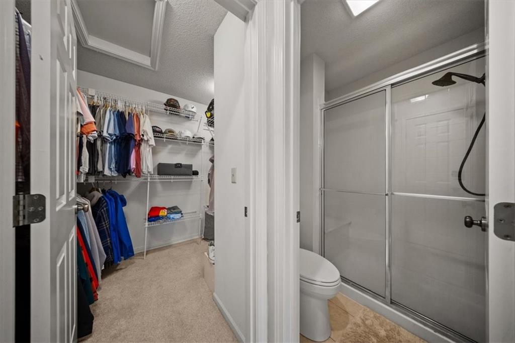 14302 Russell Street