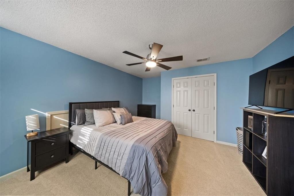 14302 Russell Street