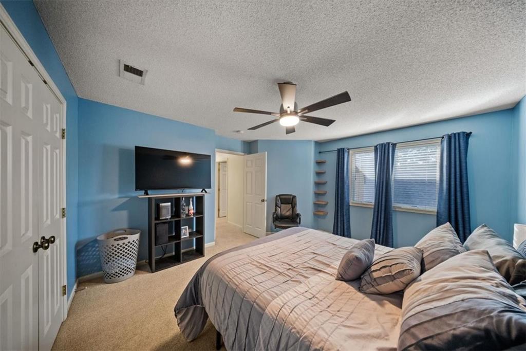 14302 Russell Street