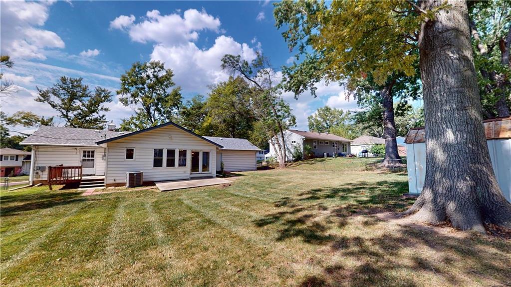 9801 Grandview Street