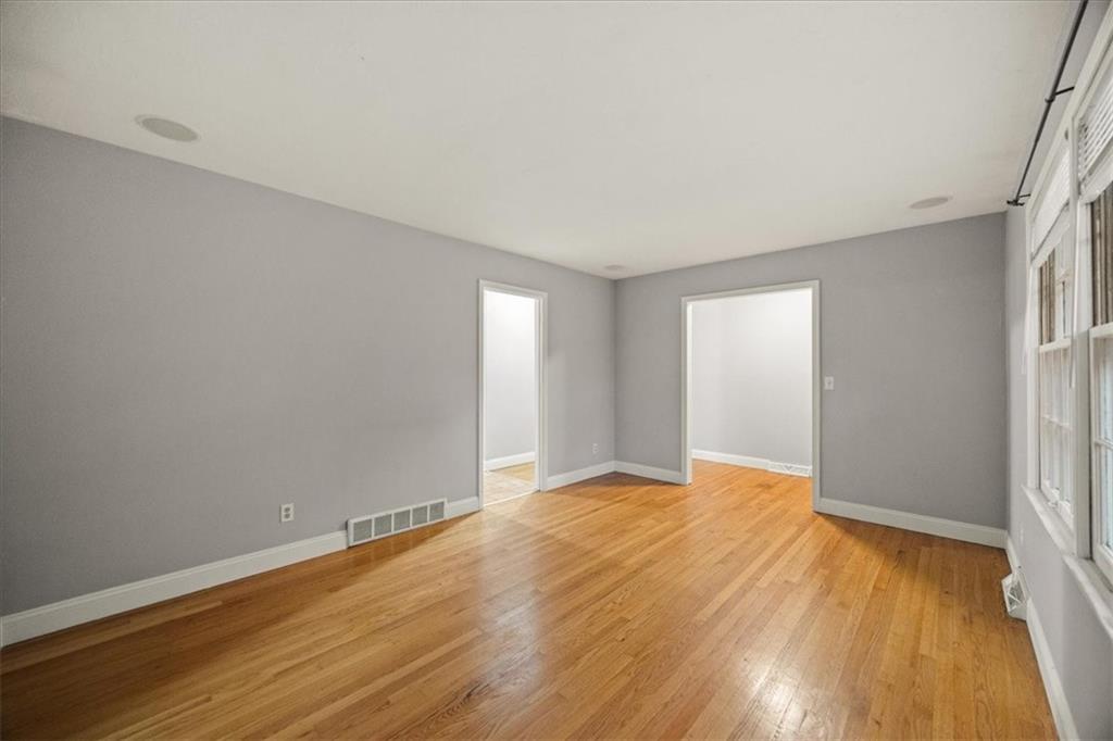 511 W 101ST Street