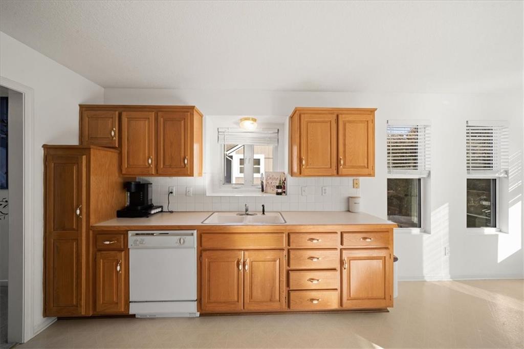3517 SW Windbrook Drive